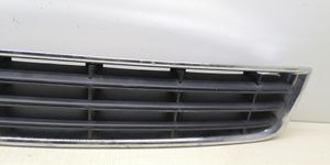 Audi A8 S8 D3 4E Grille inférieure de pare-chocs avant 4E0807683A