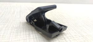 KIA Stonic Maniglia di rilascio del vano motore (cofano) 8118234000