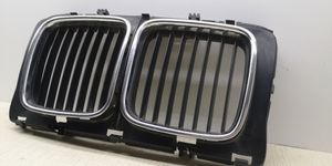 BMW 5 E34 Atrapa chłodnicy / Grill 51131973825