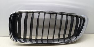 BMW 4 F32 F33 Griglia superiore del radiatore paraurti anteriore 7294813