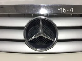 Mercedes-Benz A W168 Griglia superiore del radiatore paraurti anteriore 1688800083