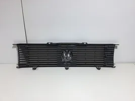 Volkswagen Jetta I Grille de calandre avant 161853653