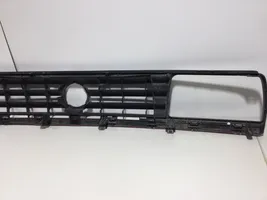 Volkswagen Jetta II Front bumper upper radiator grill 165853653E