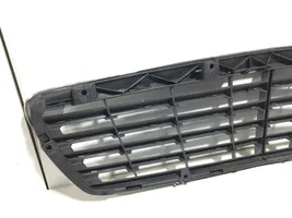 Mercedes-Benz E W211 Grille de calandre avant A2118800383