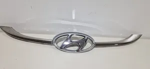 Hyundai i30 Mostrina con logo/emblema della casa automobilistica 86352A6010