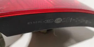 Audi A4 S4 B7 8E 8H Feux arrière sur hayon 8E5945094