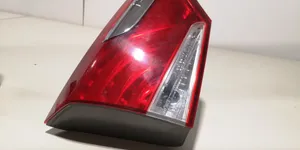 Hyundai i40 Lampy tylnej klapy bagażnika 924033Z0