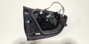 Renault Clio IV Lampy tylnej klapy bagażnika 20535748