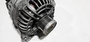 Volkswagen Tiguan Generatore/alternatore 03C903023S