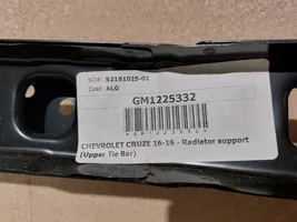 Chevrolet Cruze II Staffa del pannello di supporto del radiatore parte superiore 84180255