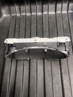 Lexus IS III XE30 Spidometrs (instrumentu panelī) 09D01484