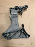 BMW 5 G30 G31 Supporto di montaggio scatola del cambio 6861580