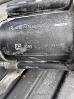 Mercedes-Benz E W213 Ilmajousituksen kompressoripumppu A0993200004