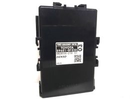 Toyota Avensis T270 Unidad de control/módulo ECU del motor 896810F030