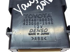 Toyota Yaris Inne komputery / moduły / sterowniki 859400D030