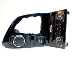 BMW 2 F46 Console centrale, commande de multimédia l'unité principale 9350723