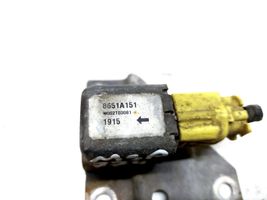 Mitsubishi i-MiEV Sensore d’urto/d'impatto apertura airbag 8651A151