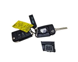 Volkswagen Tiguan Užvedimo raktas (raktelis)/ kortelė 5NA800375BA