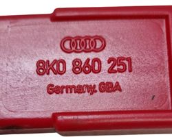 Audi A3 S3 A3 Sportback 8P Emergency warning sign 8K0860251