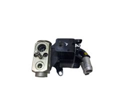 Fiat 500E Ventilateur de batterie véhicule hybride / électrique 68106050AE