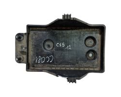 Mazda CX-5 Boîte de batterie KE7056041