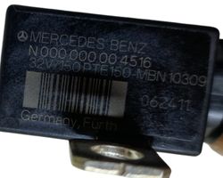 Mercedes-Benz GL X164 Akumulatora releja drošinātājs N000000004516