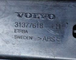 Volvo S90, V90 Takaoven kynnyksen suojalista 31377618