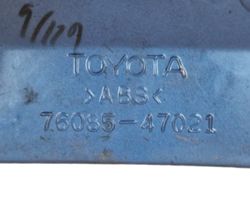Toyota Prius (XW20) Takaluukun/tavaratilan spoileri 7608547021