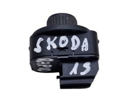 Skoda Rapid (NH) Bouton de commutateur rétroviseur latéral 5JB959565