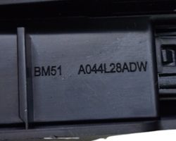 Ford Focus USB-pistokeliitin BM51A044L28ADW
