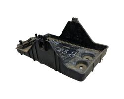 Mazda CX-5 Boîte de batterie KE7056041