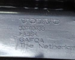 Volvo XC60 Osłona pasa bagażnika 30740438