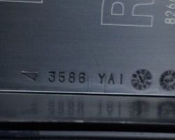 Toyota RAV 4 (XA40) Sulakerasiasarja 3586YA1