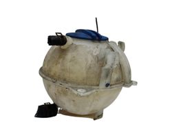 Volkswagen Jetta VI Coolant expansion tank/reservoir 5C0121407