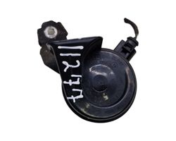 Volkswagen Jetta VI Horn signal CH2143