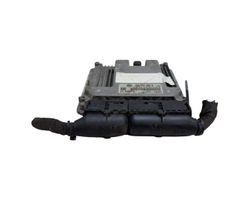 Volkswagen Jetta VI Calculateur moteur ECU 04E907309B