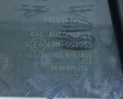 Toyota RAV 4 (XA40) Finestrino/vetro retro 43R007953