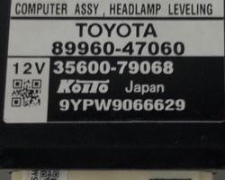 Toyota Prius (XW30) Sterownik / Moduł świateł LCM 8996047060