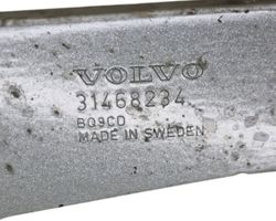 Volvo V60 Uchwyt / Mocowanie błotnika przedniego 31468234