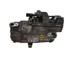 Volkswagen Touareg II Ilmastointilaitteen kompressorin pumppu (A/C) 7P0820803H