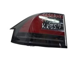 Tesla Model X Lampa tylna 103433400B