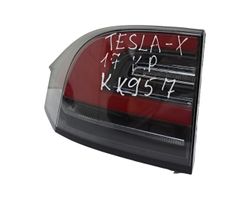 Tesla Model X Luci posteriori 103433400B