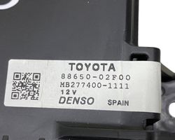 Toyota Auris E180 Ilmastointi-lämmityslaitteen ohjausjärjestelmä 8865002F00