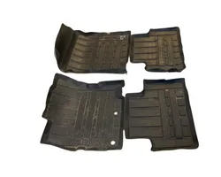 Nissan Qashqai Set di tappetini per auto KE7484E289