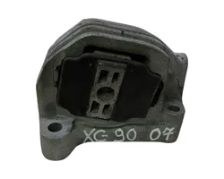 Volvo XC90 Engine mount bracket 