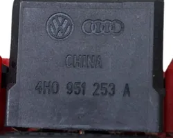 Volkswagen Tiguan Boîte à fusibles relais 7N0951253