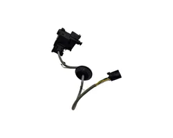 Volkswagen Jetta VI Serratura del tappo del serbatoio del carburante 5C6810773J