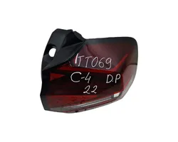 Citroen C4 III e-C4 Luz trasera/de freno 9831100080