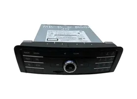 Mercedes-Benz B W246 W242 Radio / CD/DVD atskaņotājs / navigācija A2469005413