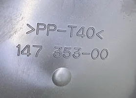 Nissan Qashqai Osłona żarówki lampy przedniej 14735300